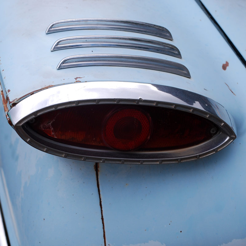 Plymouth Valiant 61 tail lights – Nostalgic Parts