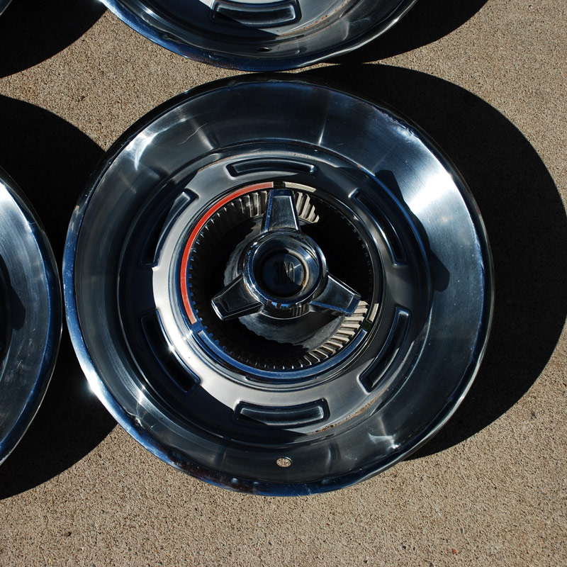 Chrysler 300 1967 67 66 1967 hub cap spinner hubcap set Nostalgic Parts